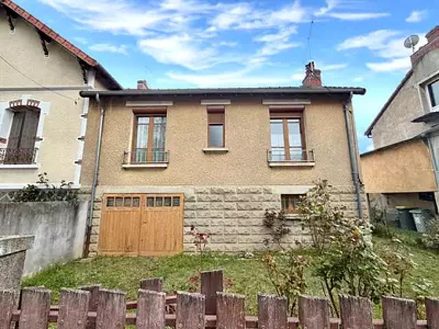 Montluçon 03100 Achat / Vente maison 2 pièces t2 au dernier étage cave