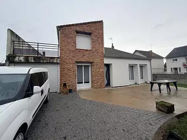 Montluçon 03100 Achat / Vente maison 5 pièces t5 au dernier étage terrasse