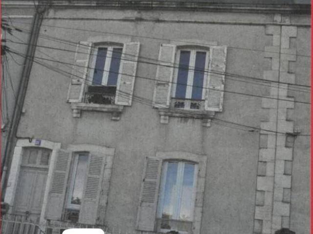 Montluçon: villa de 149m² avec 4 chambres à vendre