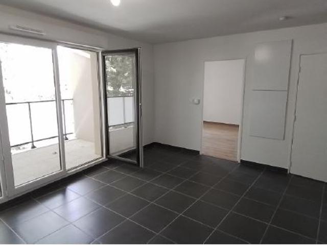 MONTLUEL 45.03m2