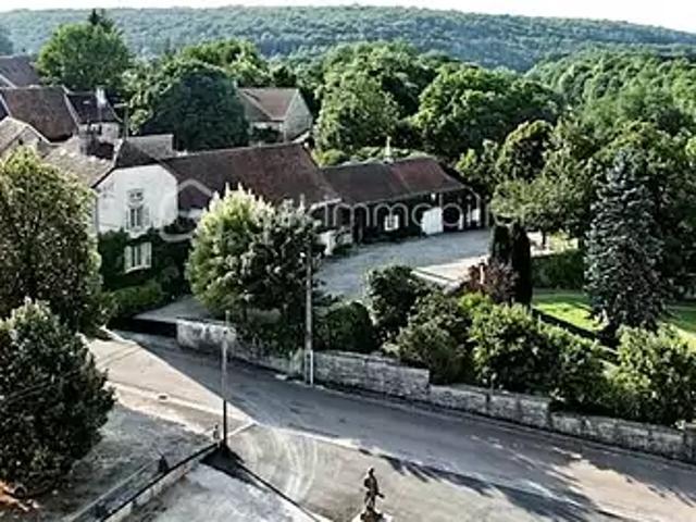 Montmoyen 21290 Achat / Vente maison 7 pièces t7 cave