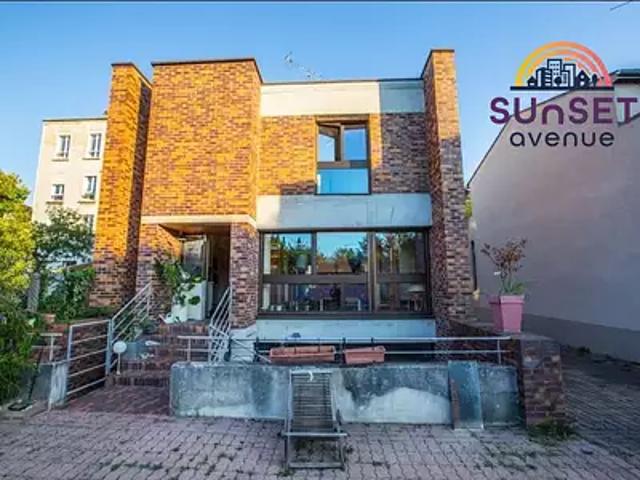 Montmorency 95160 Achat / Vente maison 7 pièces t7 terrasse parking