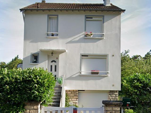 MONTMORENCY PAVILLON 5 PIECES SUR TERRAIN DE 378M2