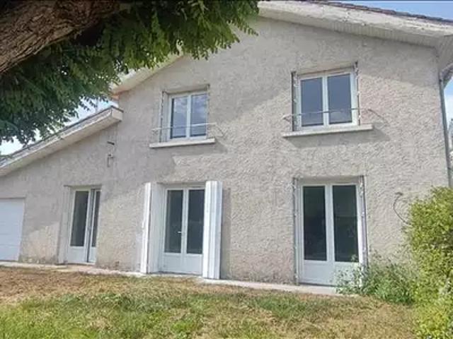 Montmoreau 16190 Location maison 4 pièces t4