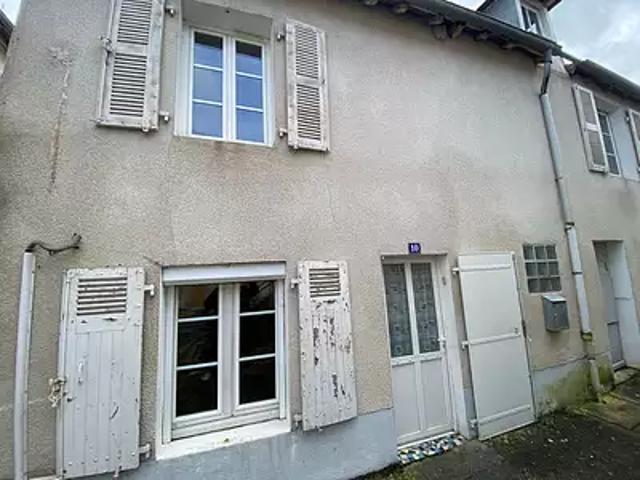 Montmorillon 86500 Achat / Vente maison 3 pièces t3 au dernier étage