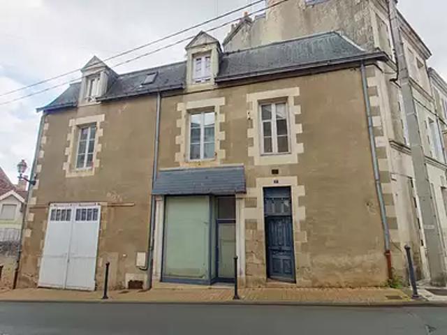 Montmorillon 86500 Achat / Vente maison 5 pièces t5 au dernier étage