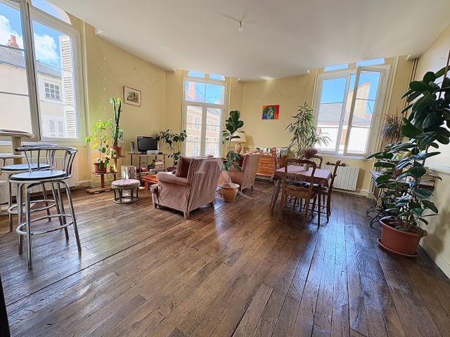 Montmorillon Vente Immeuble 86