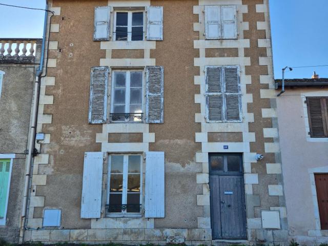 Montmorillon Vente Immeuble 86
