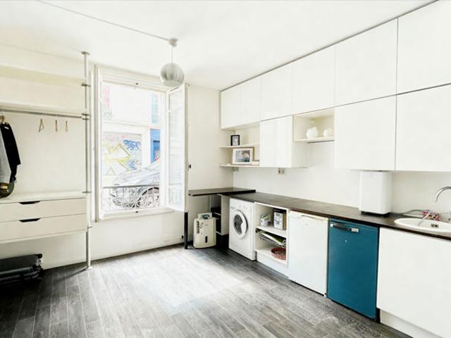 Montmartre Studio esprit 'petite maison'