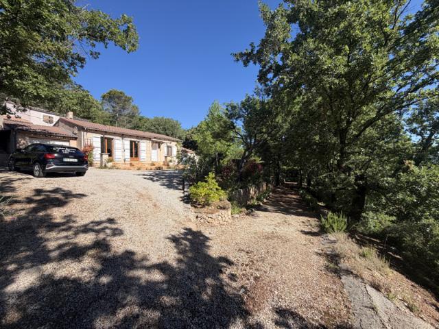 Montmeyan: villa 90m2 avec sa vue exceptionnelle