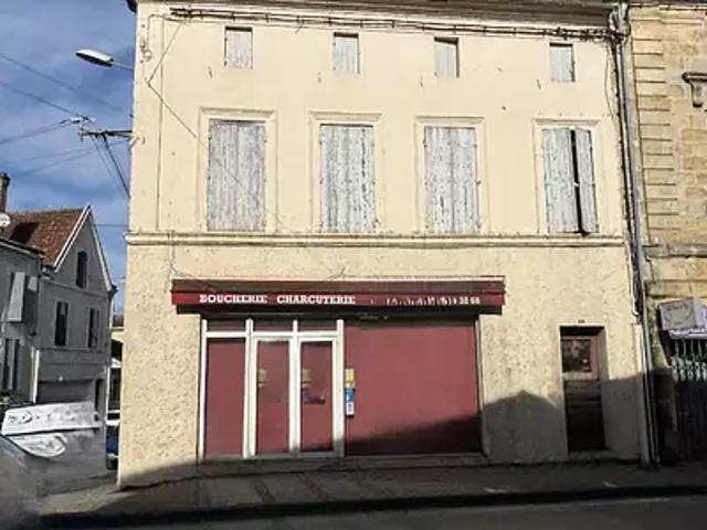 Montpon Ménestérol 24700 Achat / Vente immeuble au dernier étage