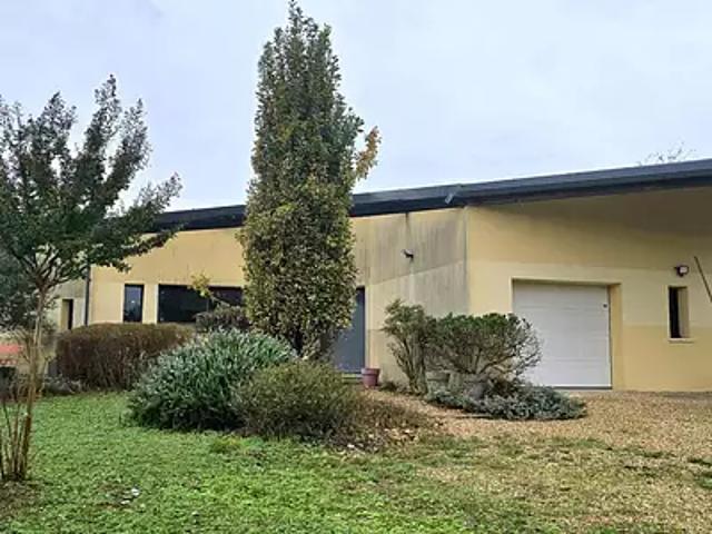 Montpon Ménestérol 24700 Achat / Vente maison 5 pièces t5 jardin terrasse