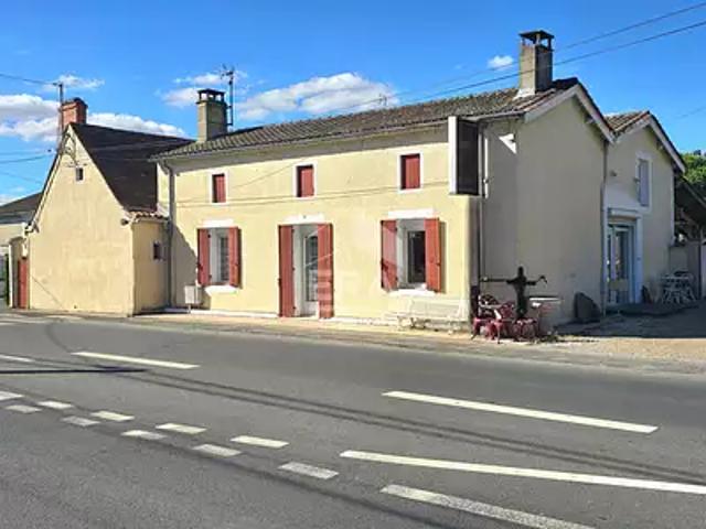 Montpon Ménestérol 24700 Achat / Vente maison 6 pièces t6 au dernier étage piscine