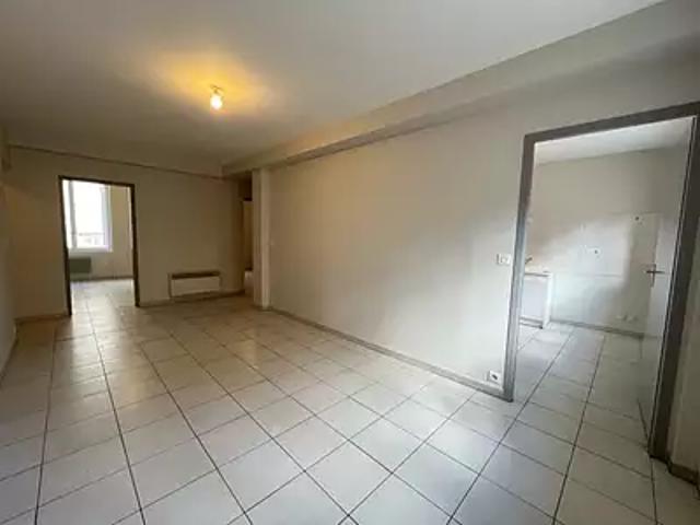 Montpon Ménestérol 24700 Location appartement 3 pièces t3