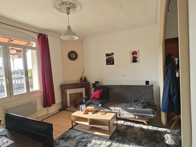 Montpon Ménestérol Location Appartement 24