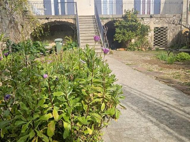Montpeyroux Location Maison 34