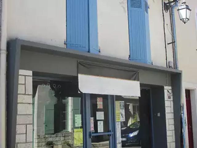 Montpezat de Quercy 82270 Achat / Vente immeuble au dernier étage