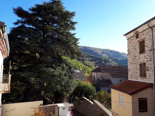 Montpezat sous Bauzon Location Appartement 07