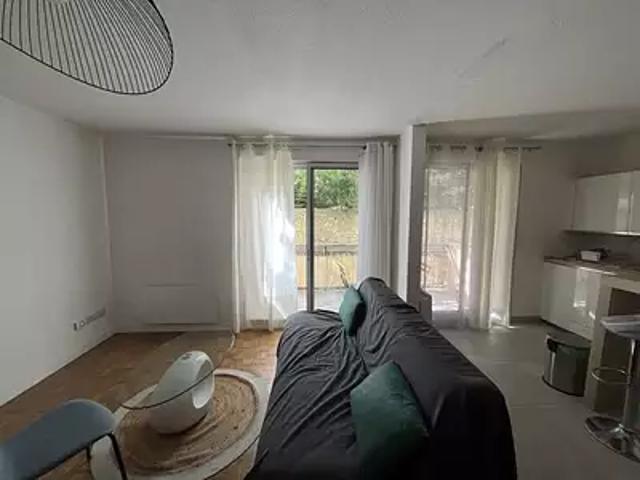 Montpellier 34070 Location appartement 2 pièces t2 terrasse parking