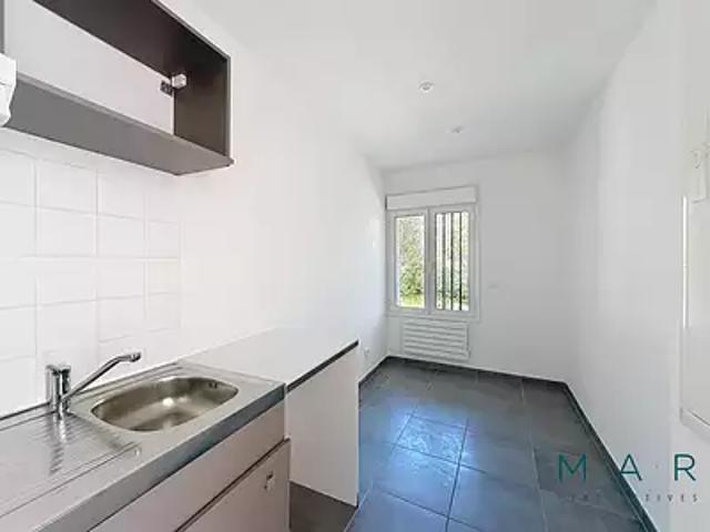 Montpellier 34000 Achat / Vente appartement 2 pièces t2 parking