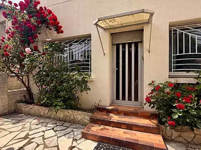 Montpellier 34000 Achat / Vente maison 8 pièces t8 au dernier étage terrasse