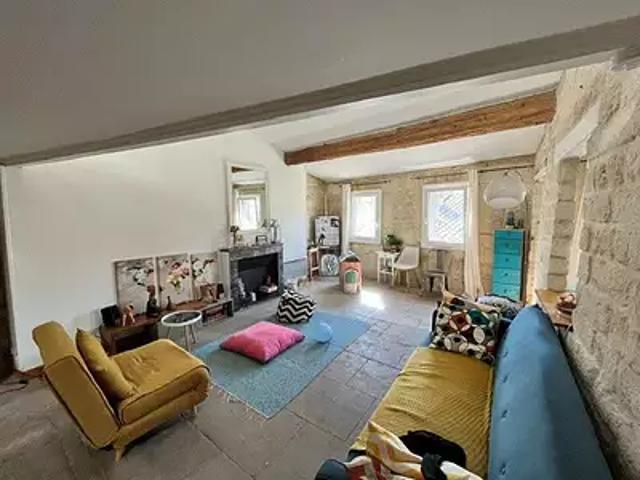 Montpellier 34000 Location appartement 1 pièce t1 au dernier étage