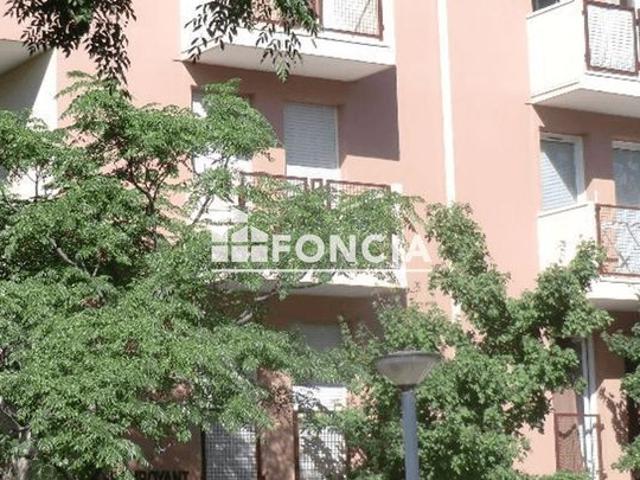 Montpellier T2 de 46 m² au 1er étage avec balcon et parking, actuellement loué