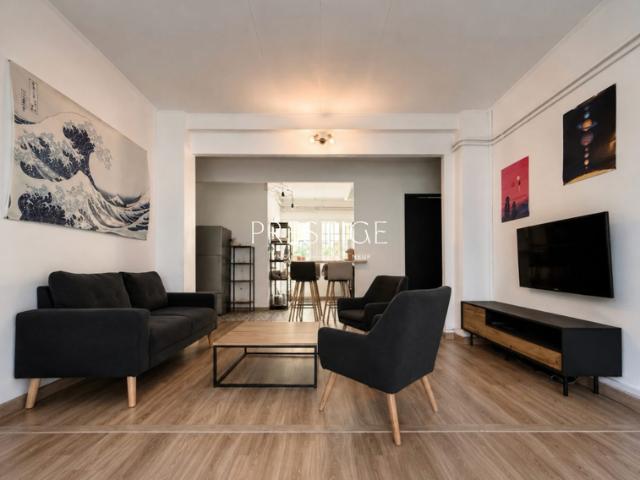 Montpellier Centre Élégant T4 de près de 99 m2 avec ascens