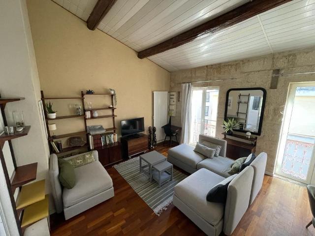 MONTPELLIER COMEDIE Appartement 3 pièces loué meublé en duplex 55 m2