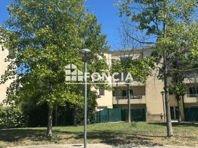Montpellier Croix d'Argent F3 lumineux avec Terrasse et Garage