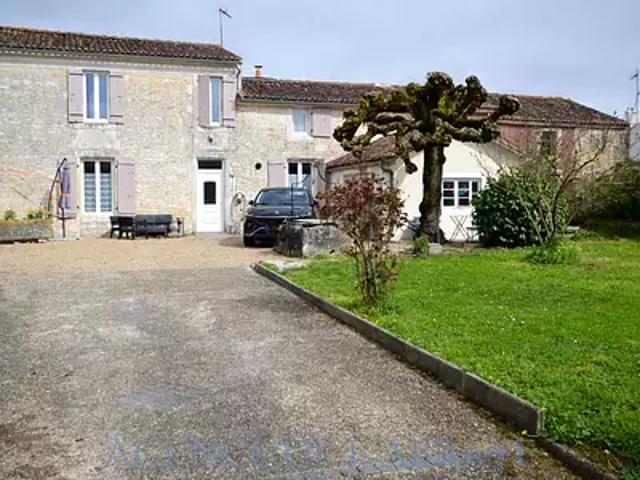 Montpellier de Médillan 17260 Achat / Vente maison 7 pièces t7
