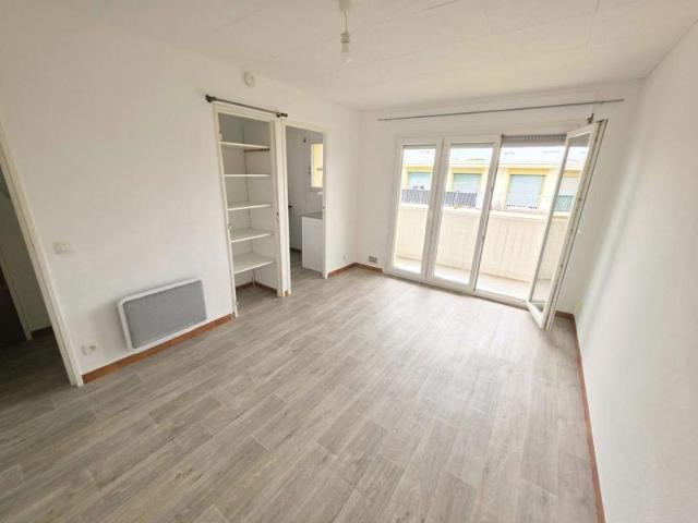 Montpellier Hôpitaux Facultés: Studio 21m2 + balcon + parking