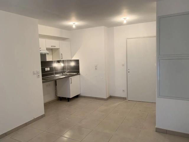 MONTPELLIER LA MARTELLE DEUX PIECES
