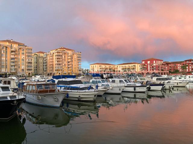 MONTPELLIER LATTES PORT ARIANE APPARTEMENT DUPLEX 3 PIECES 68m2 TERRASSE CELLIER GARAGE