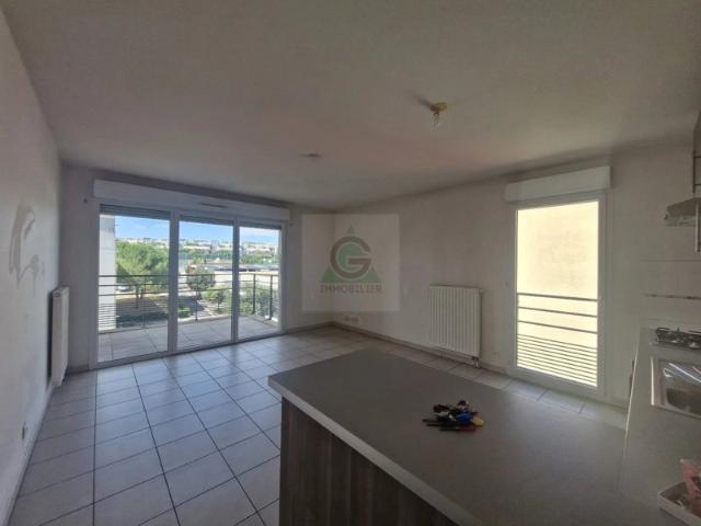 MONTPELLIER – MALBOSC Appartement T3 avec terrasse, balcon et garage en sous sol