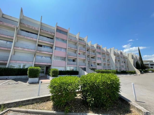 Montpellier Nord, T1 meublé avec loggia et parking