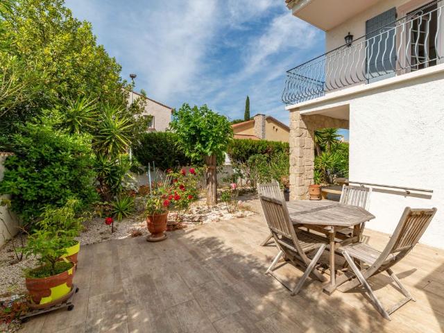 Montpellier Ouest, Alco, Maison d'environ 250 m2