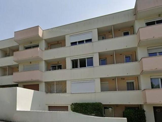 MONTPELLIER QUARTIER AIGUELONGUE APPARTEMENT T2 DERNIER ETAG