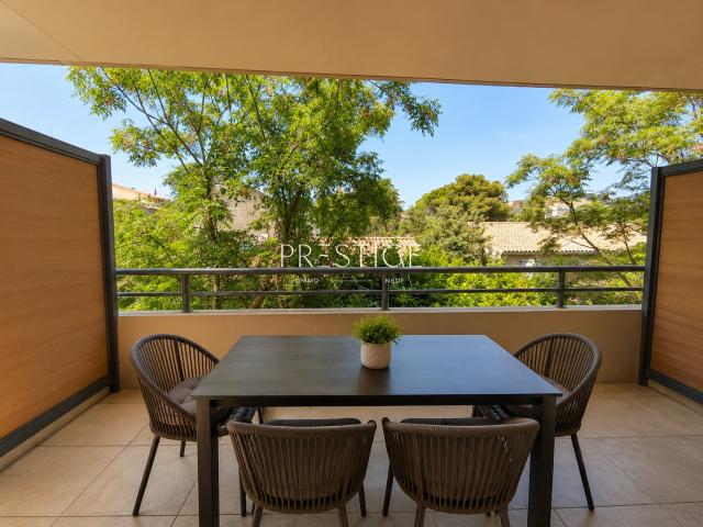 Montpellier Quartier Hôpitaux Facultés Studio avec terrasse et parking privatif 1 pièce, 26 m²