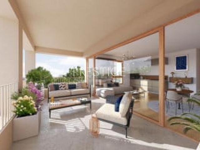MONTPELLIER ST ROCH VUE DEGAGEE T3 65 M2 + 35 M2 DE TERRASS