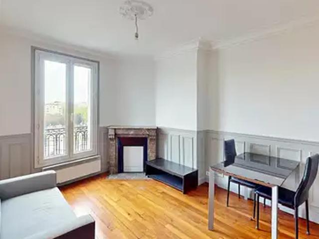 Montrouge 92120 Achat / Vente appartement 2 pièces t2 au dernier étage cave