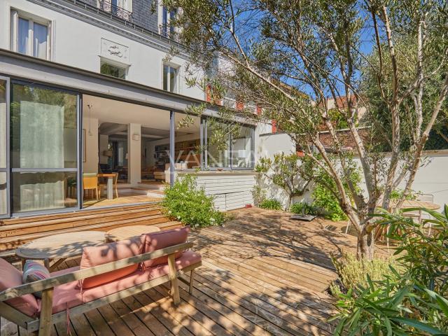 MONTROUGE Quartier des Écrivains Maison avec jardin
