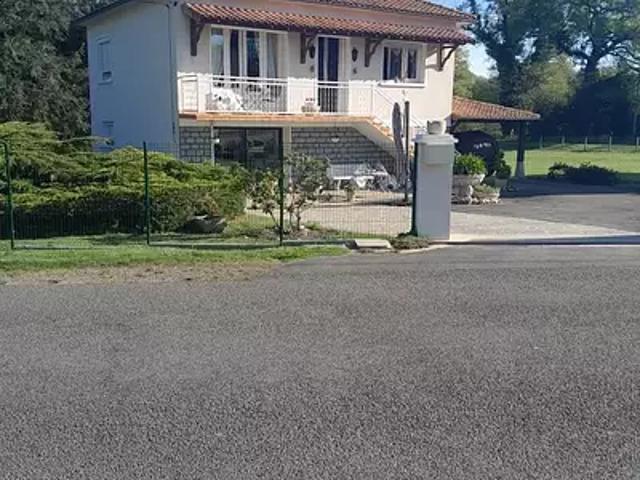 Montrollet 16420 Achat / Vente maison 5 pièces t5