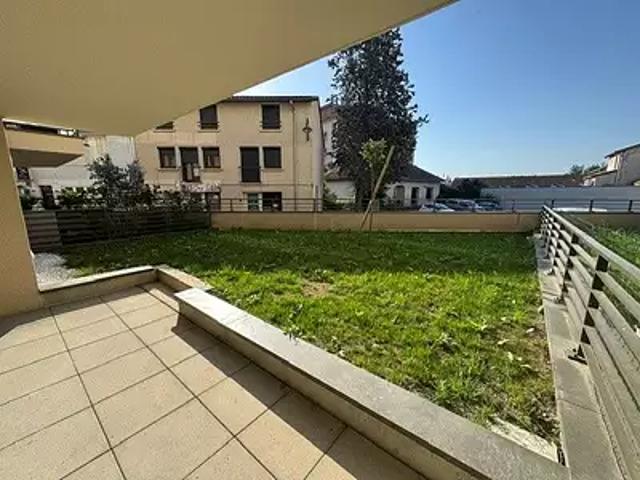 Montrond les Bains 42210 Location appartement 2 pièces t2 terrasse