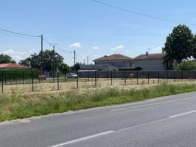 Montrond les Bains 42210 Location divers 1 pièce