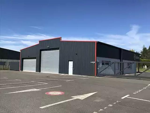 Montrond les Bains 42210 Location divers 6 pièces parking