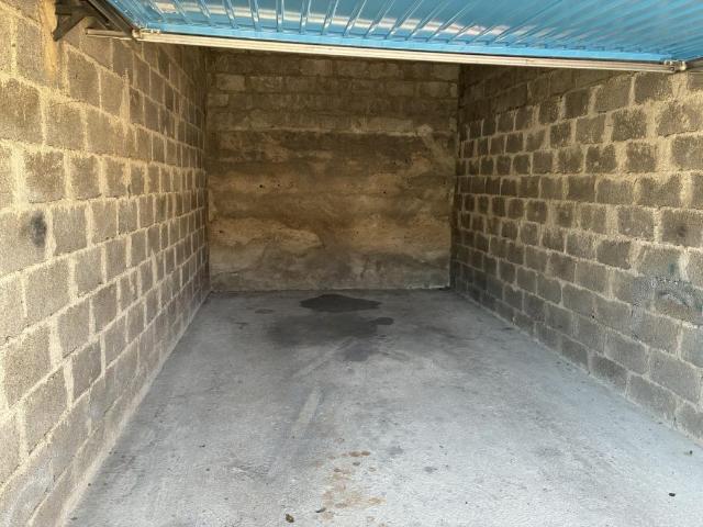 Montrond les Bains Location Parking / Garage 42