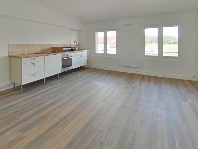 MONTROND LES BAINS LOCATION T3