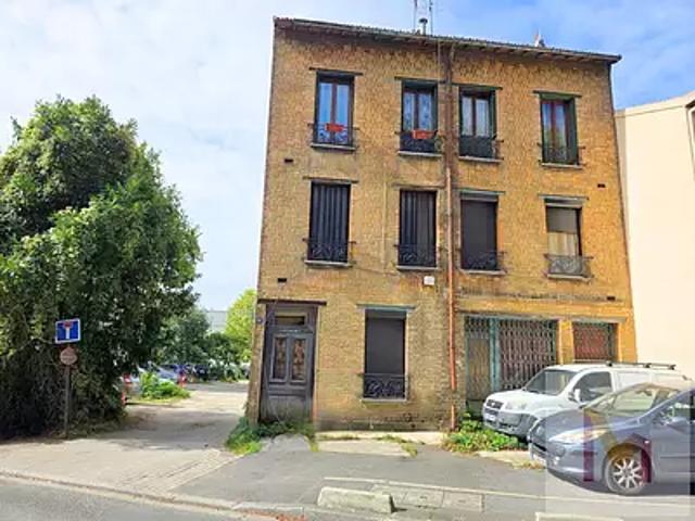 Montreuil 93100 Achat / Vente immeuble au dernier étage