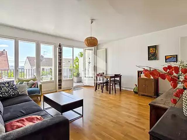 Montreuil 93100 Achat / Vente maison 5 pièces t5 parking